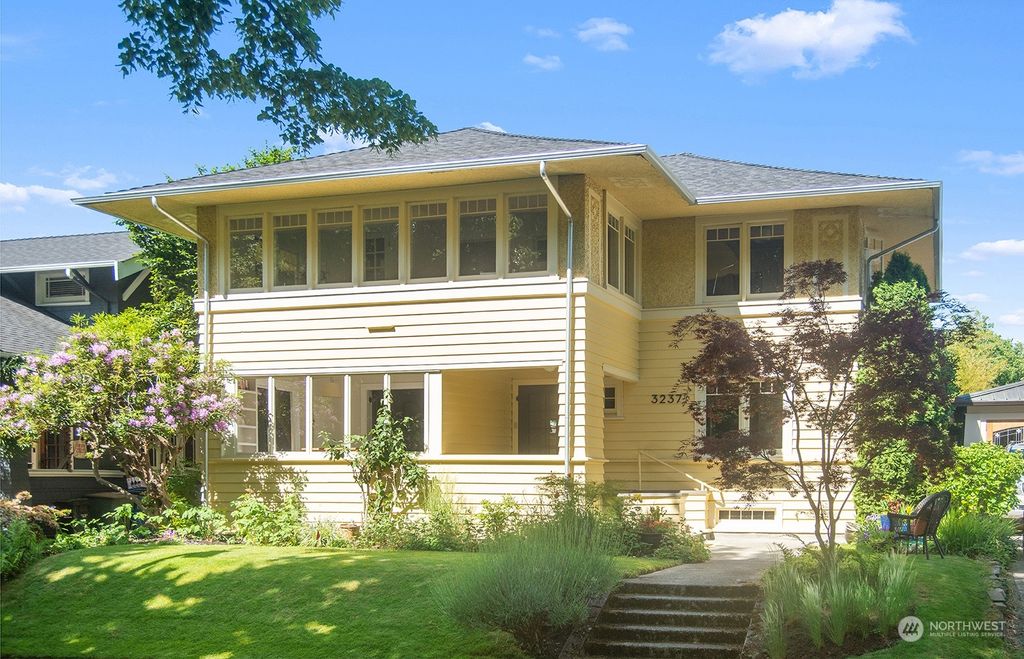 Photo of 3237 Hunter Boulevard S, Seattle, WA 98144 (MLS # 2075025)