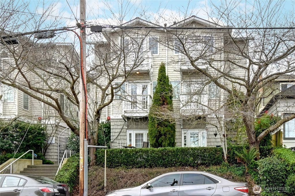 Photo of 1219 6th Avenue N #203, Seattle, WA 98109 (MLS # 2336852)