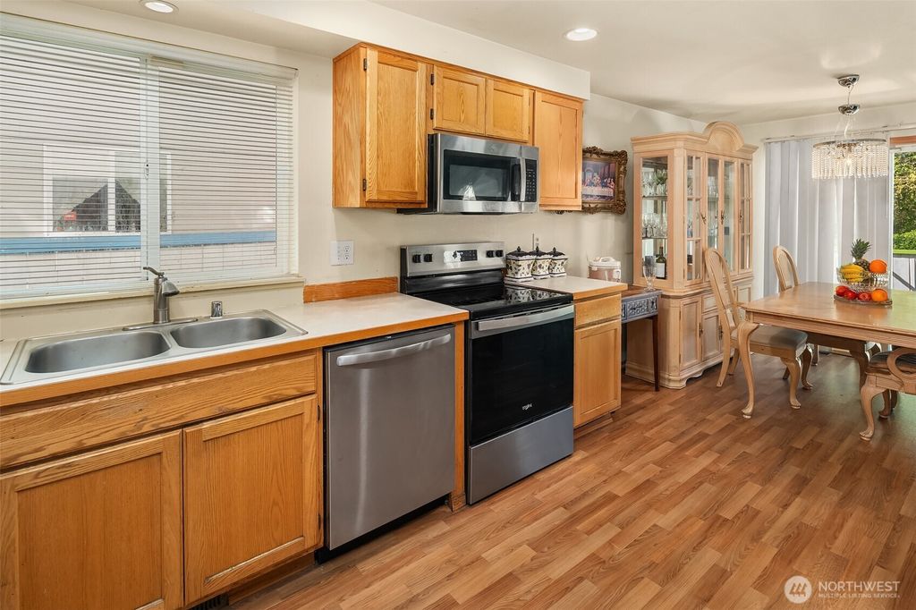 Photo of 440 Green Acres Place, Auburn, WA 98001 (MLS # 2360095)