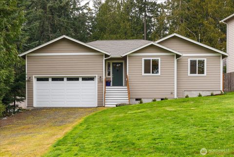 Photo of 1105 Halsey Drive, Coupeville, WA 98239 (MLS # 2490823)