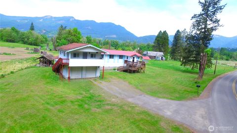 150 Skinner Road Randle WA 98377
