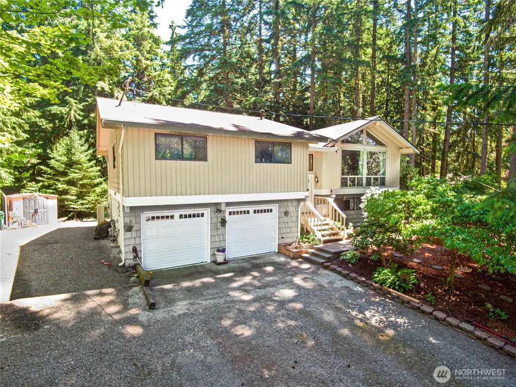 Photo of 18818 181st Place NE, Woodinville, WA 98077 (MLS # 2401132)