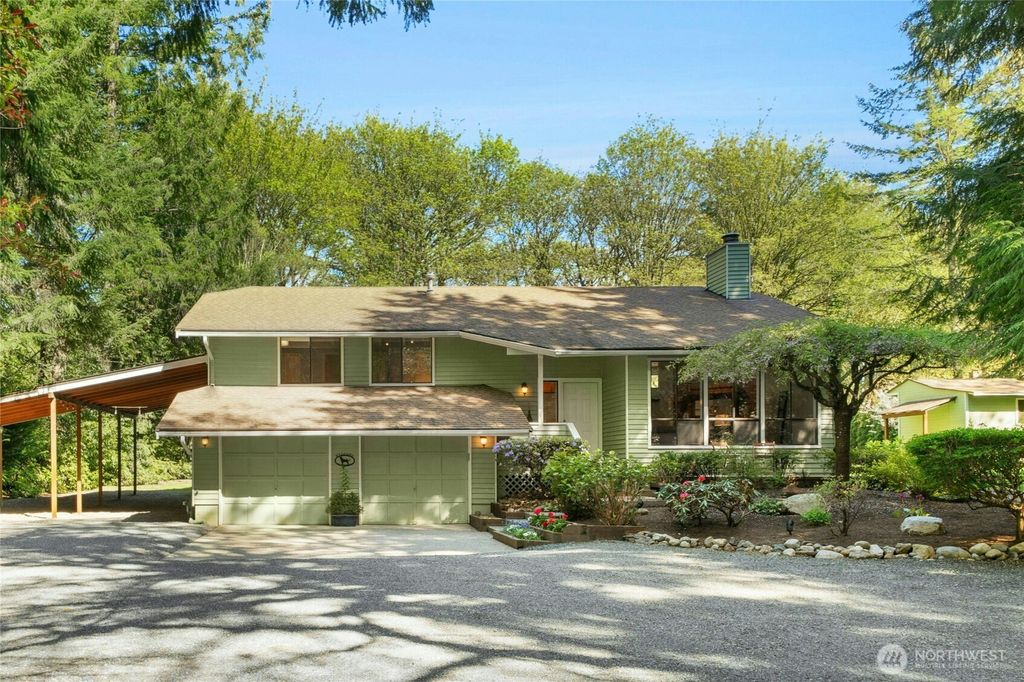 Photo of 17540 164th Avenue NE, Woodinville, WA 98072 (MLS # 2362226)