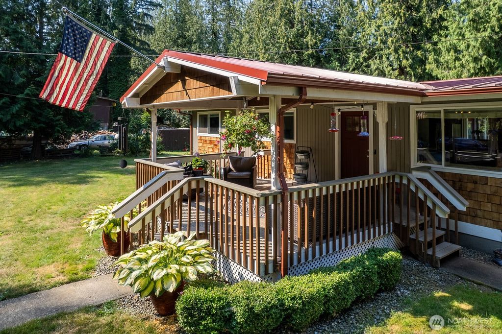 Photo of 22505 285th Avenue SE, Maple Valley, WA 98038 (MLS # 2430074)