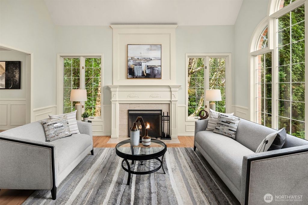 Photo of 20427 NE 64th Place, Redmond, WA 98053 (MLS # 2475700)