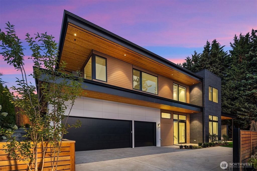 Photo of 1028 89th Ave Ave NE, Bellevue, WA 98004 (MLS # 2430854)