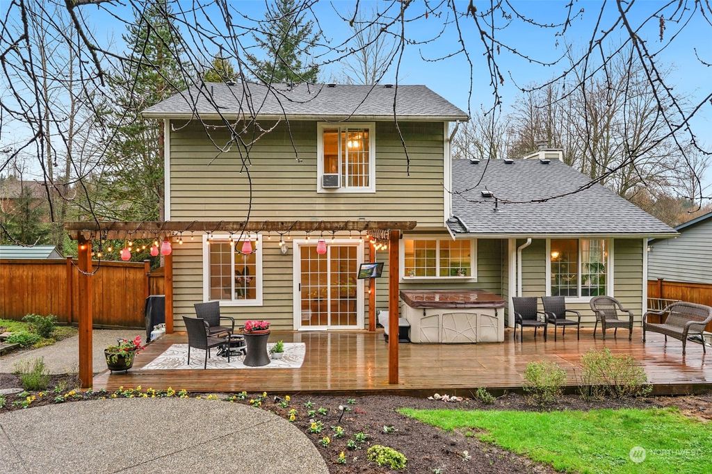 Photo of 7605 89th Avenue SE, Snohomish, WA 98290 (MLS # 2319600)