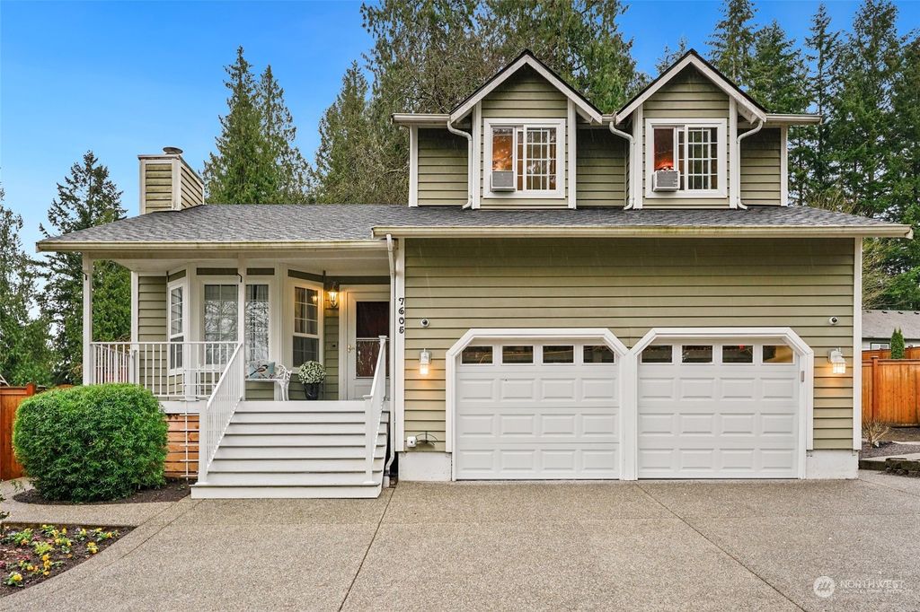 Photo of 7605 89th Avenue SE, Snohomish, WA 98290 (MLS # 2319600)
