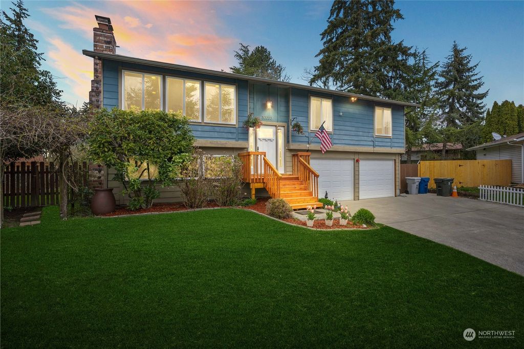 Photo of 30033 45th Court S, Auburn, WA 98001 (MLS # 2061452)