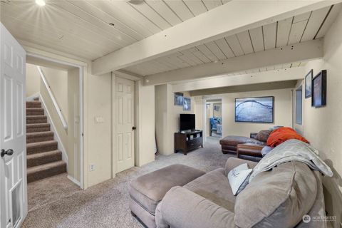 A home in Camano Island