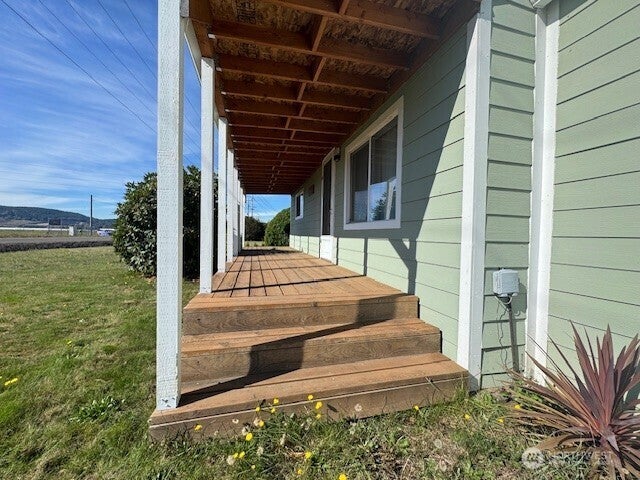 296 Mossyrock Road W