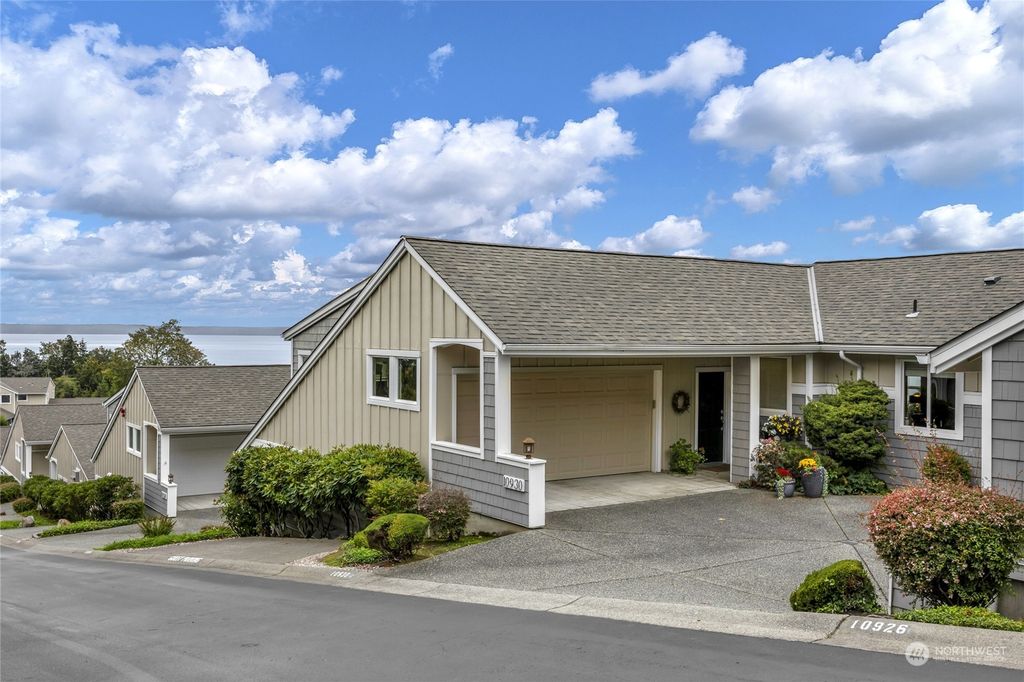 Photo of 10930 W Villa Monte Drive, Mukilteo, WA 98275 (MLS # 2294175)