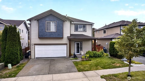 Photo of 6321 Thomas Place SE, Auburn, WA 98092 (MLS # 2584258)