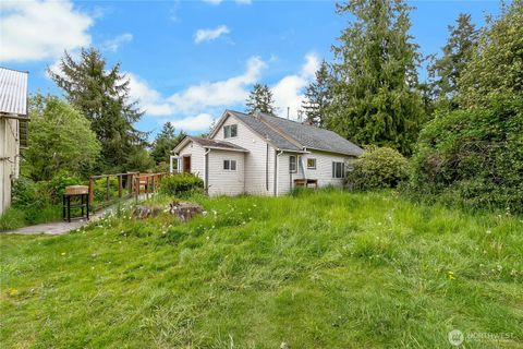 22410 126th Avenue E Graham WA 98338