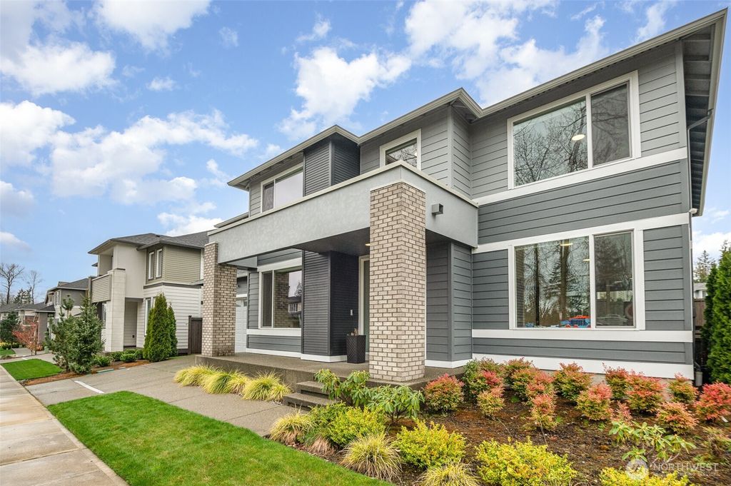 Photo of 3444 SE 19th Way, Renton, WA 98058 (MLS # 2344878)