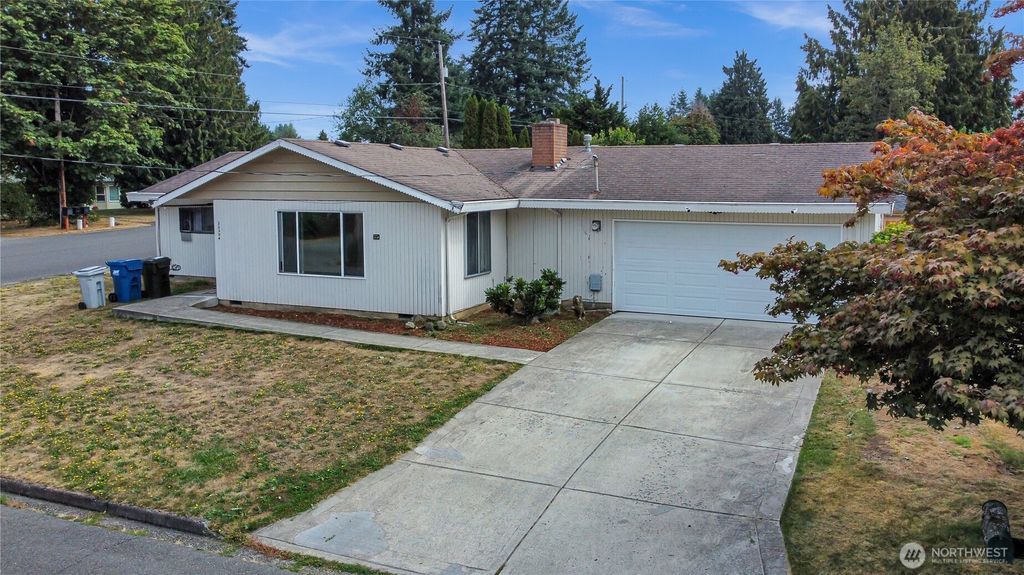 Photo of 22304 113th Place SE, Kent, WA 98031 (MLS # 2429504)