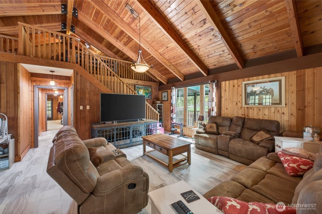 Photo of 32113 98th Avenue E, Eatonville, WA 98328 (MLS # 2507866)