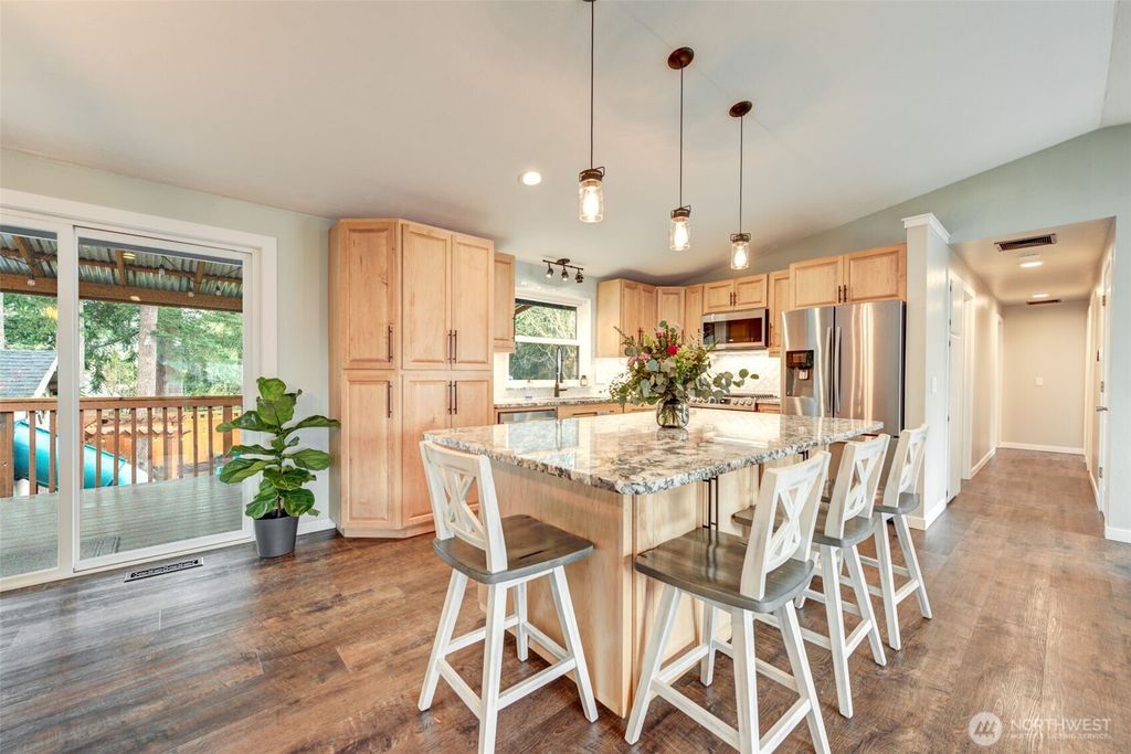 Photo of 11112 46th Avenue NE, Marysville, WA 98271 (MLS # 2473519)