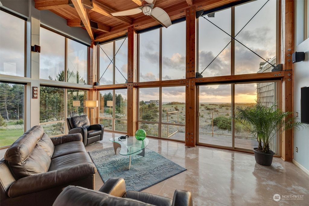 listing image 9365778374162316855