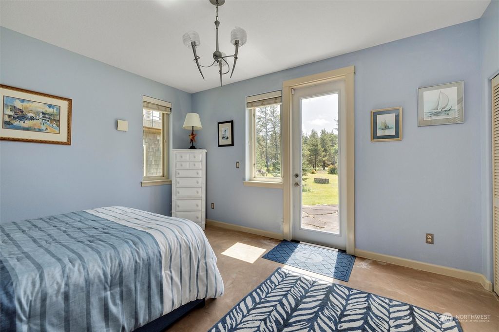 listing image 9361802601400955659