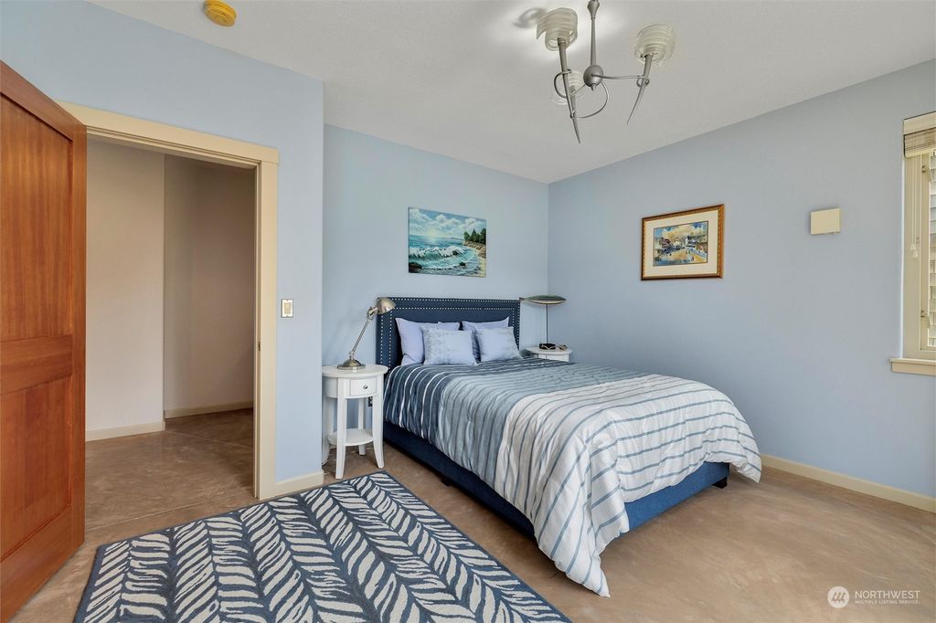 listing image 9360175233889605324