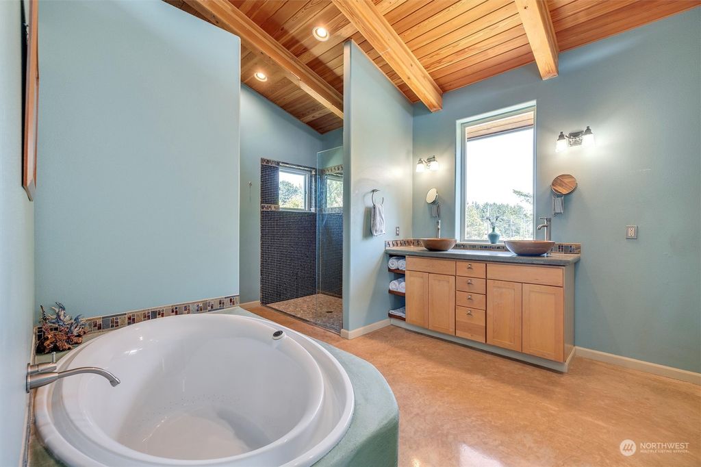 listing image 9369441540368488886