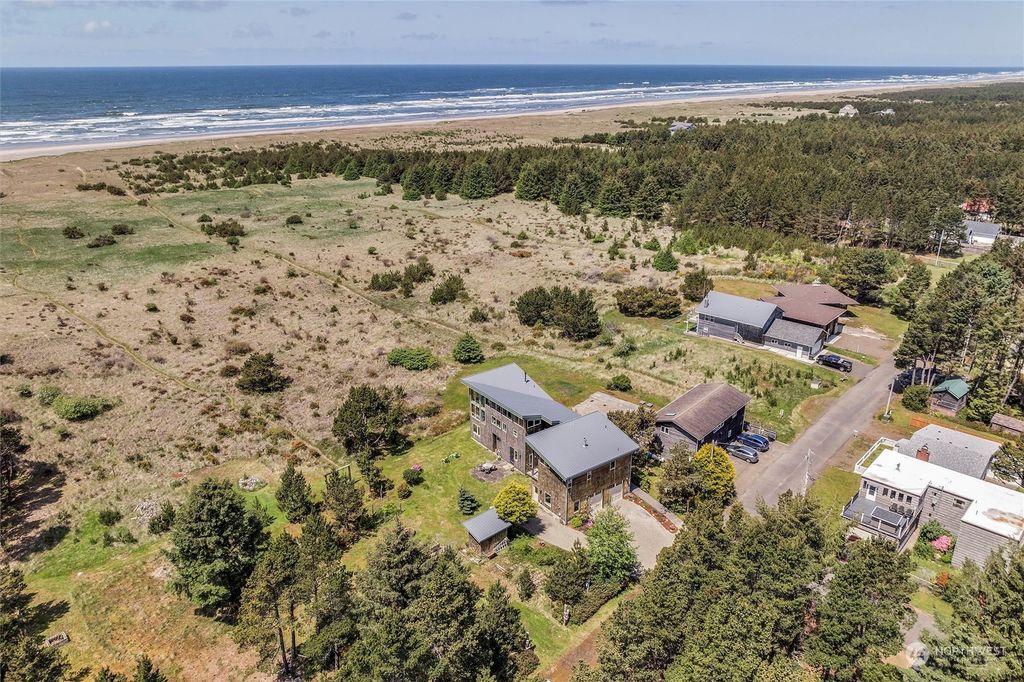 listing image 9362569400820817082