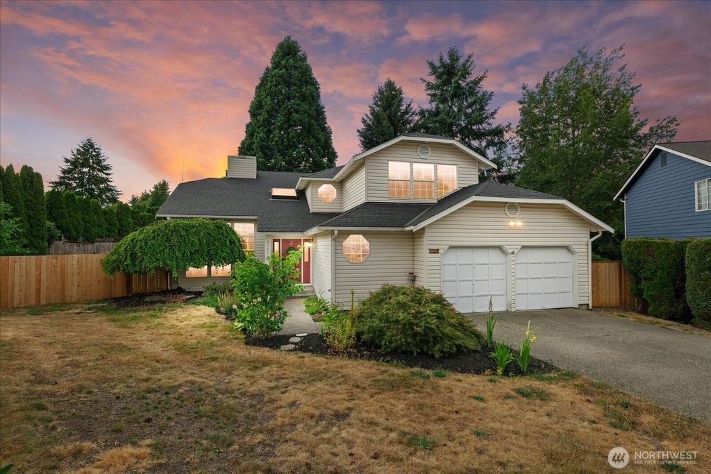 Photo of 11210 SE 219th Place, Kent, WA 98031 (MLS # 2408651)