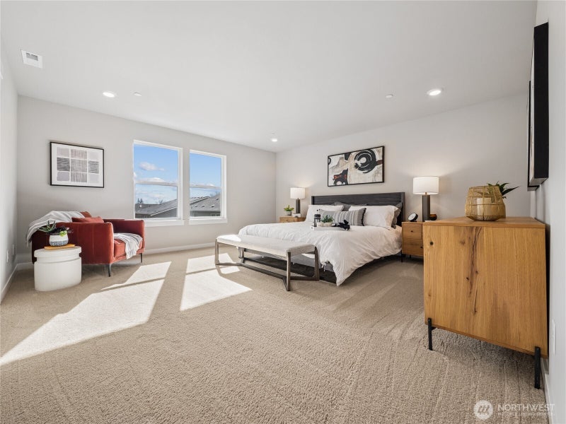7825 286th Place NW 33