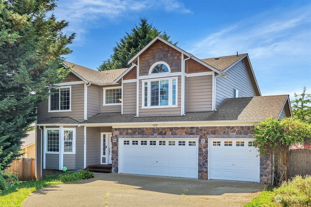 Photo of 3412 64th Drive NE, Marysville, WA 98270 (MLS # 2302409)