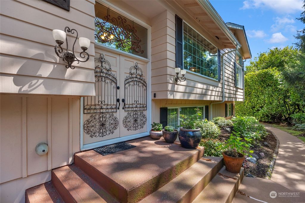 Photo of 12630 Williams Road, Lake Stevens, WA 98258 (MLS # 2240961)