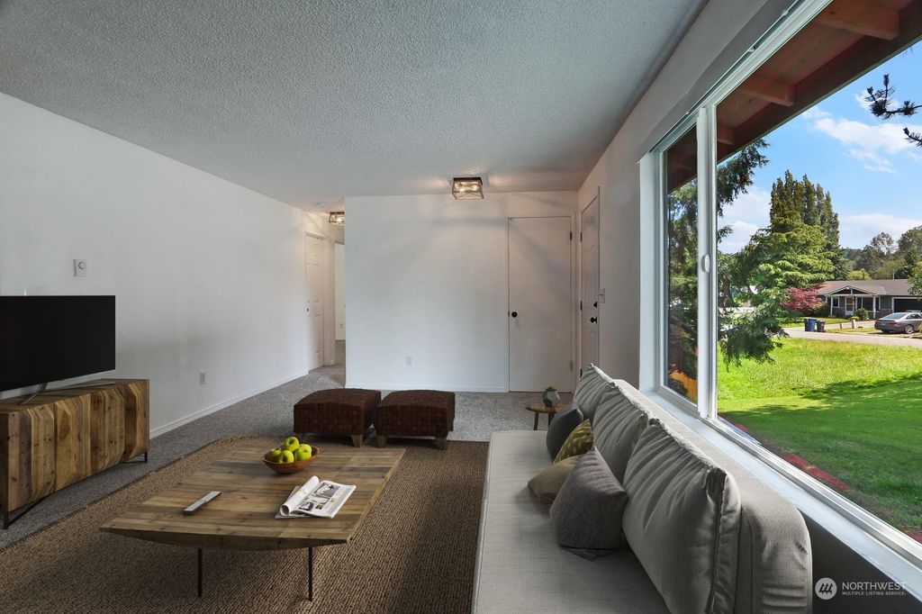 Photo of 6211 58th Street NE, Marysville, WA 98270 (MLS # 2132035)