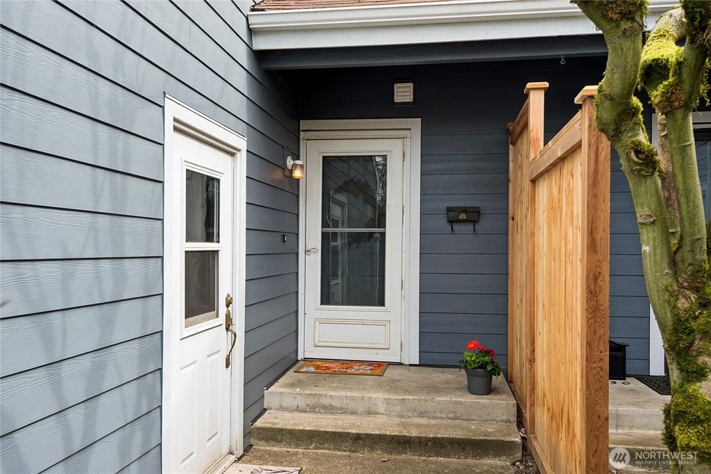 Photo of 9732 Ashworth Avenue N, Seattle, WA 98103 (MLS # 2501148)