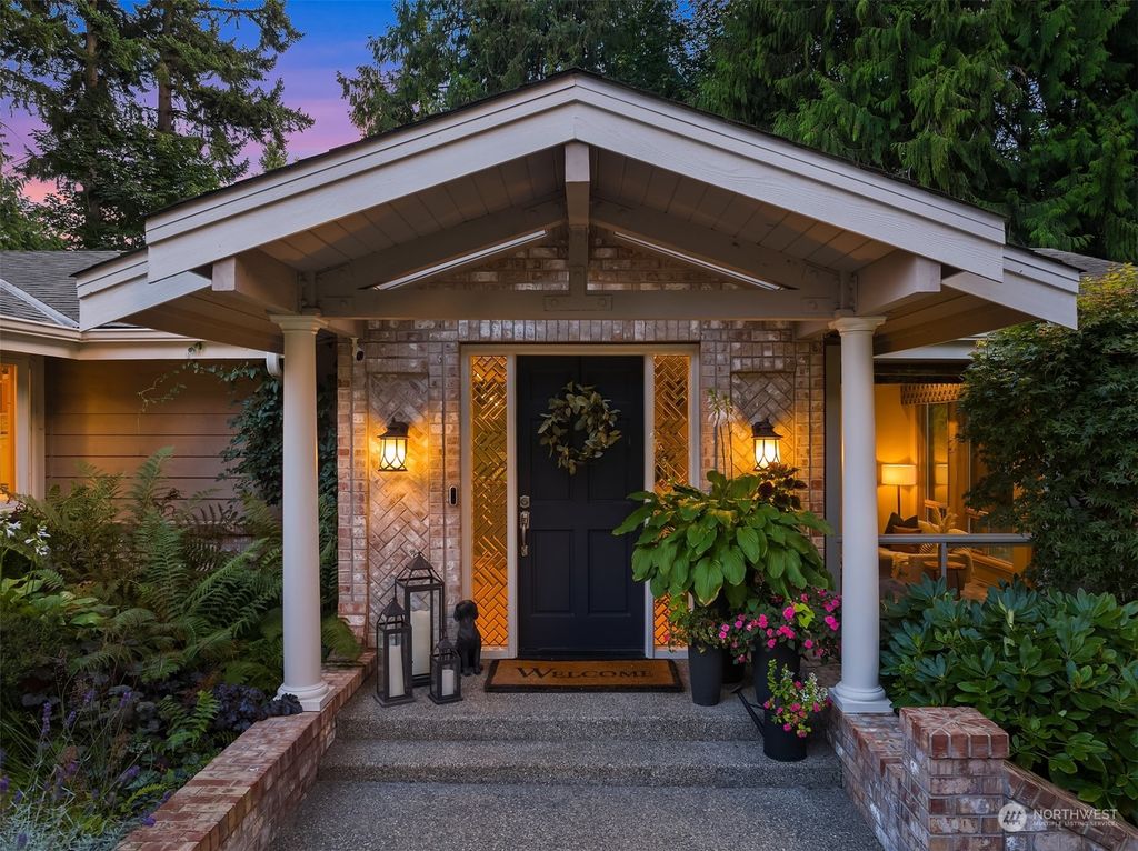 Photo of 16607 NE 143rd Street, Woodinville, WA 98072 (MLS # 2191600)