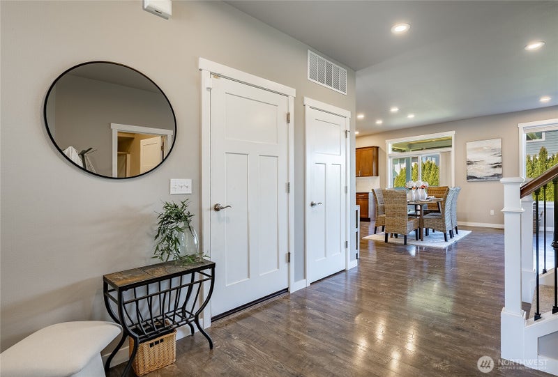 5319 Coastal Loop