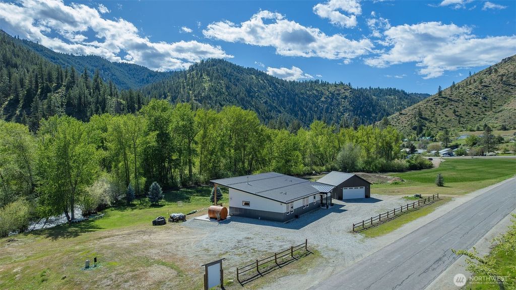 Photo of 177 Mad River Road, Entiat, WA 98822 (MLS # 2512509)