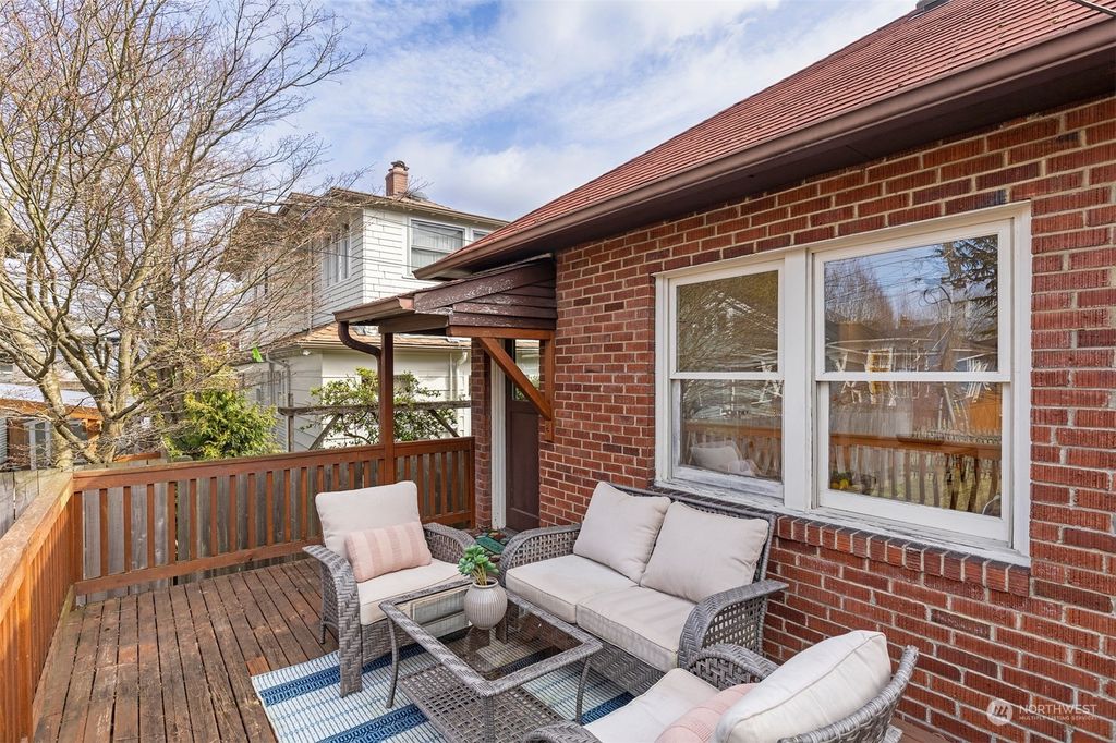Photo of 1951 5th Avenue W, Seattle, WA 98119 (MLS # 2050822)
