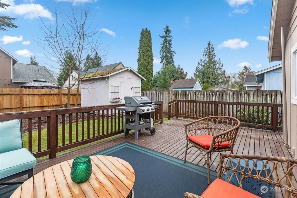 Photo of 817 Baird Avenue, Snohomish, WA 98290 (MLS # 2204734)