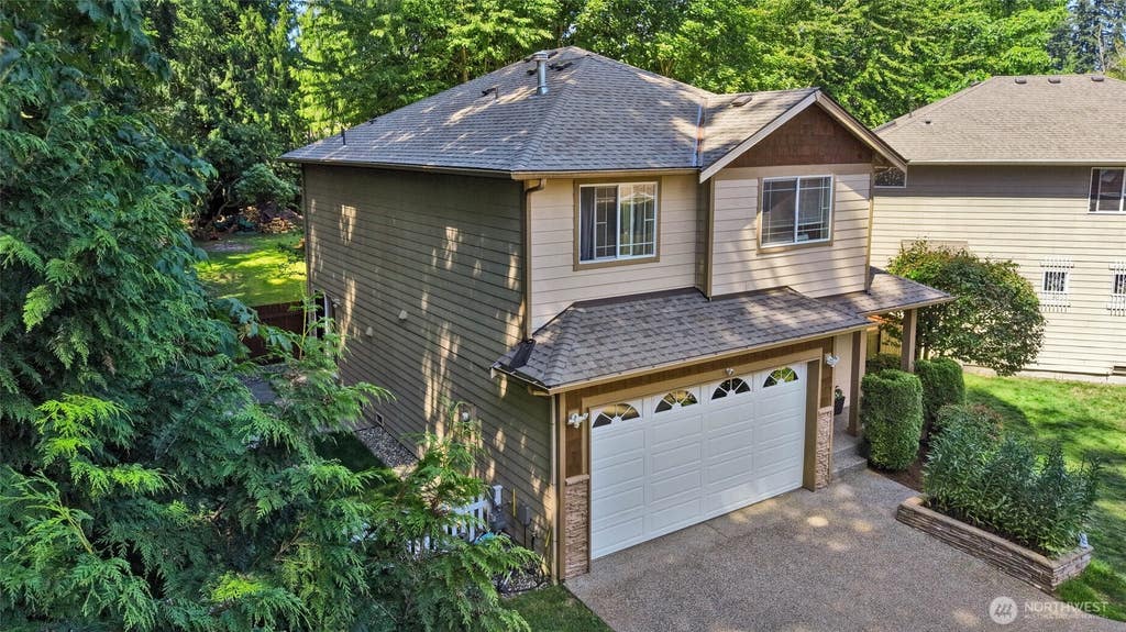 Photo of 12530 28th Place W #16, Everett, WA 98204 (MLS # 2555735)