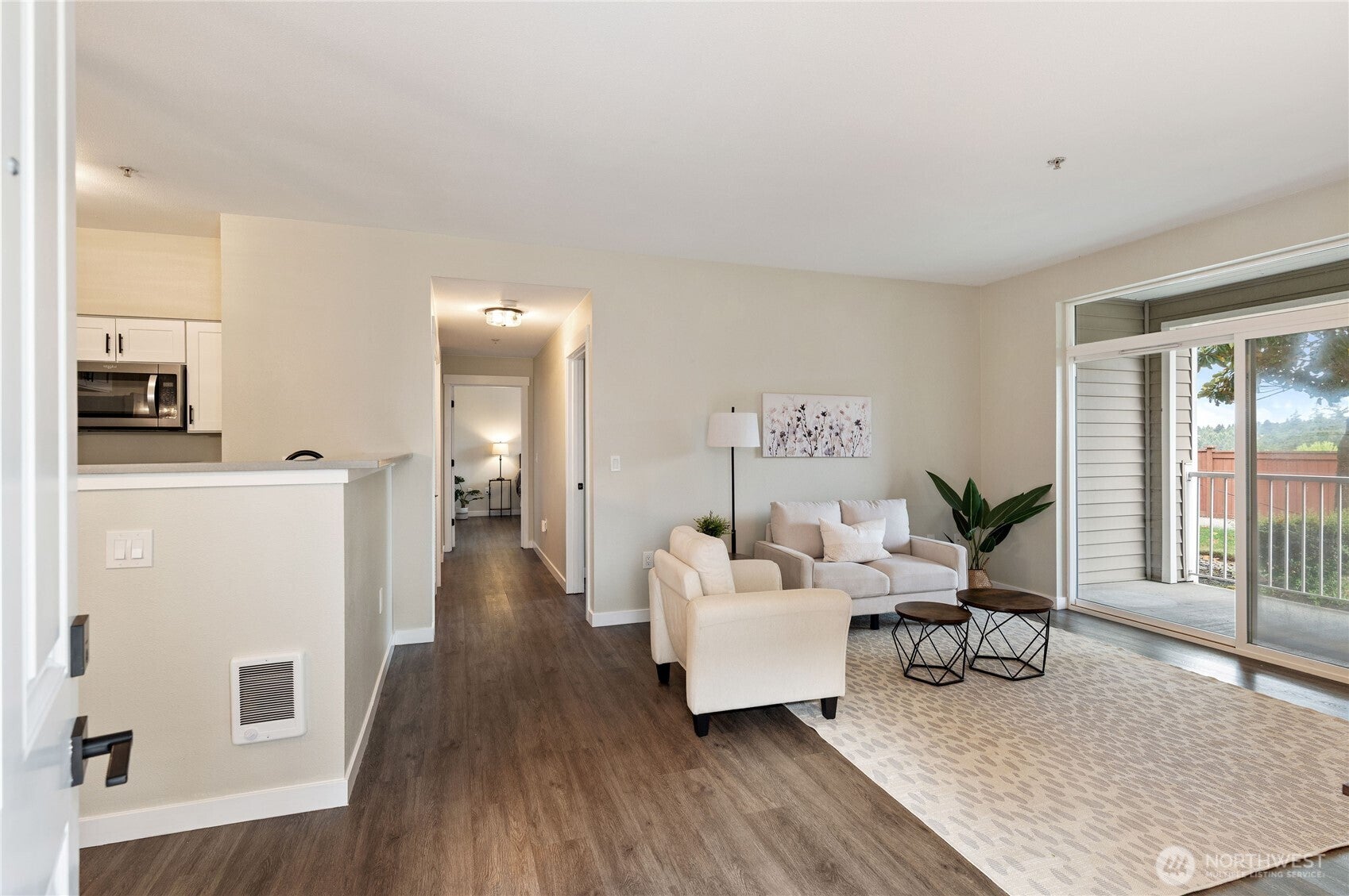 10109 186th Street E 144