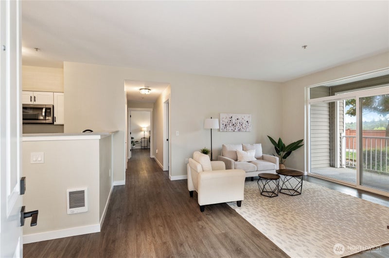 10109 186th Street E 144