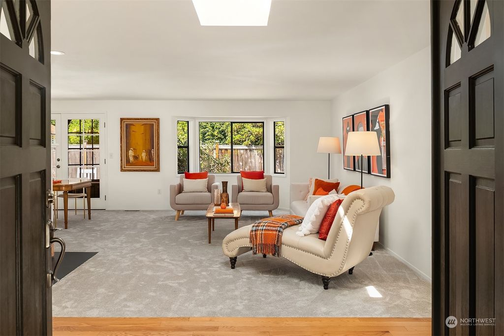 Photo of 16254 SE 144th Street, Renton, WA 98059 (MLS # 2267978)