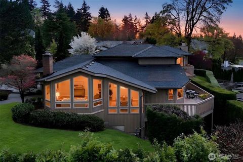 Photo of 5701 137th Place SE, Bellevue, WA 98006 (MLS # 2523263)