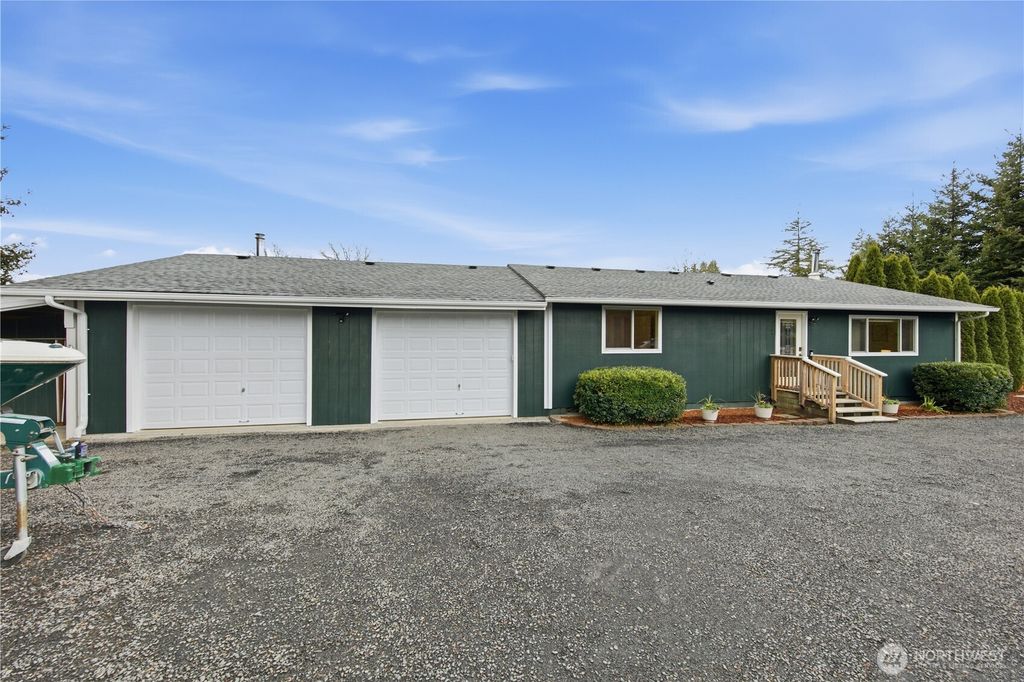 Photo of 3384 Jackson Hwy Hwy, Chehalis, WA 98532 (MLS # 2489861)