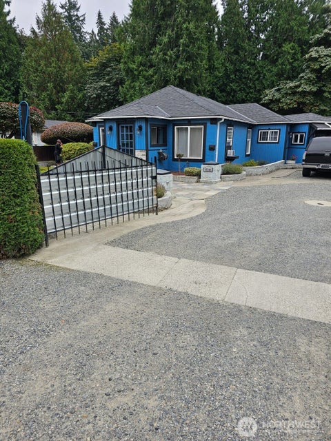 Photo of 15205 SE 142nd Street, Renton, WA 98059 (MLS # 2587985)