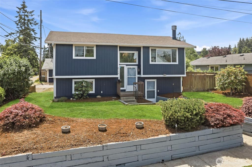 Photo of 6114 N 49th Street #Unit A, Tacoma, WA 98407 (MLS # 2541071)