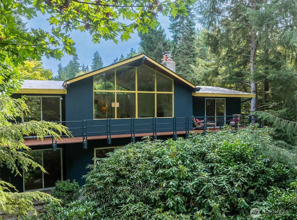 Photo of 8751 29th Avenue NW, Seattle, WA 98117 (MLS # 2432566)