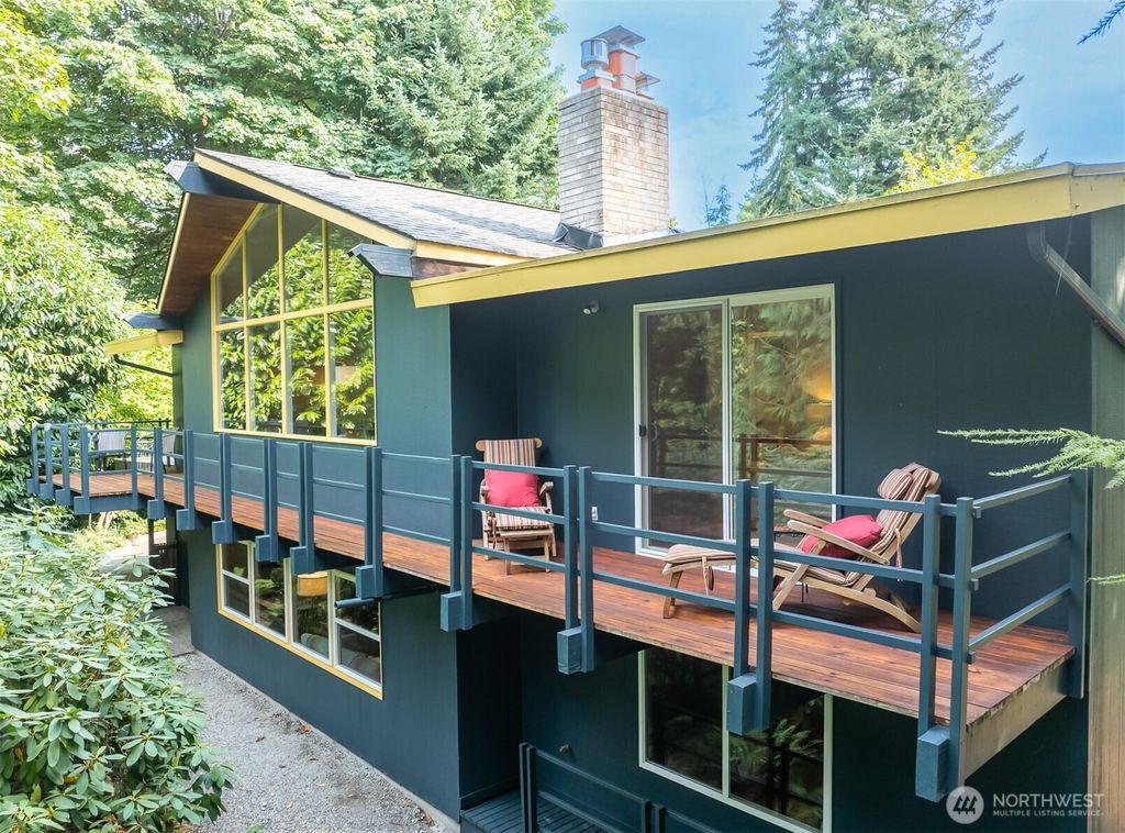 Photo of 8751 29th Avenue NW, Seattle, WA 98117 (MLS # 2432566)