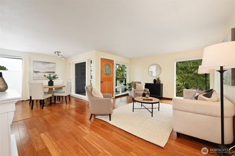 2510 W Bertona Street 213 Seattle WA 98199