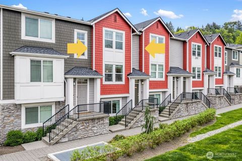 Photo of 12007 NE 194th Court #E, Bothell, WA 98011 (MLS # 2518177)